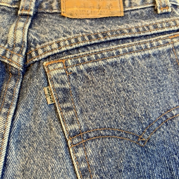 Vintage Levis 900 Series Jeans Womens 7 Made in USA High Rise Tapered Blue 57901 - Picture 5 of 12